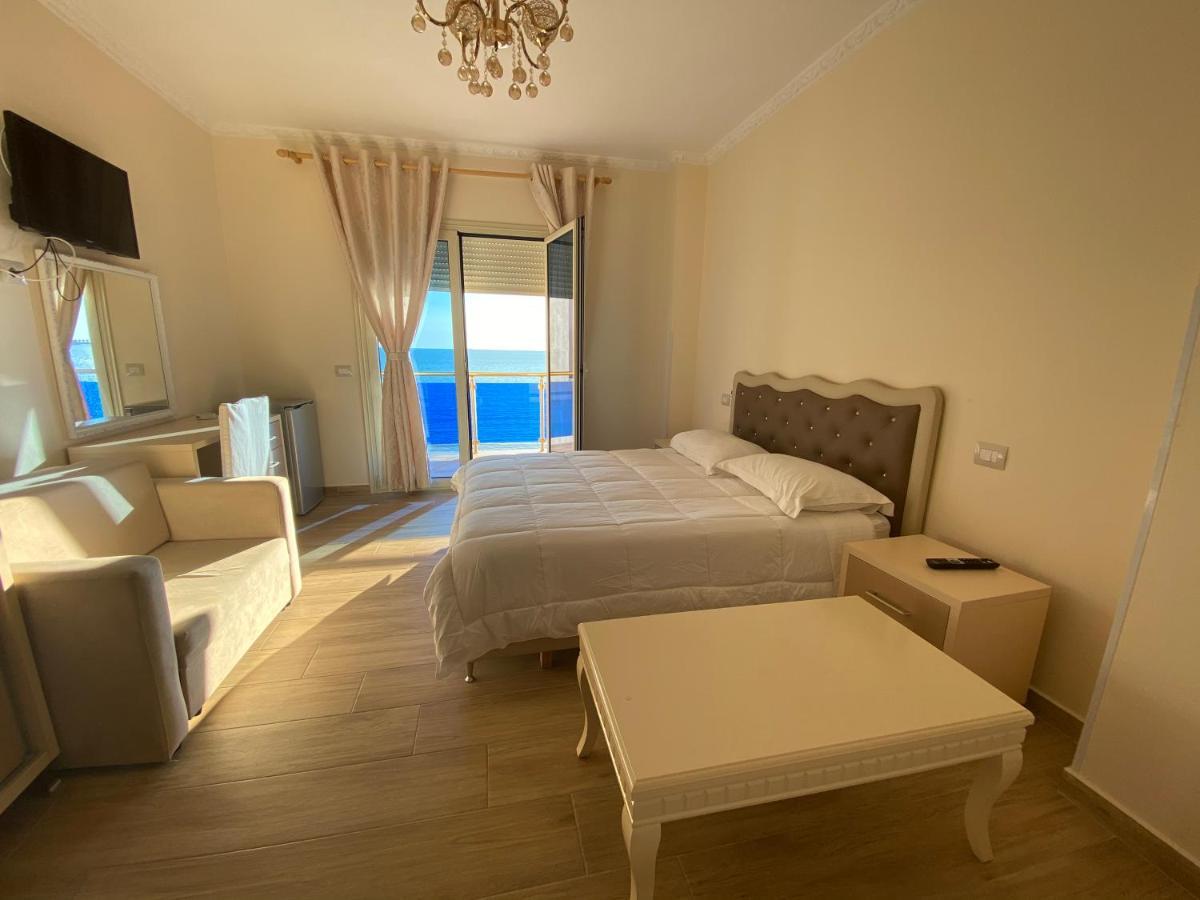Hotel 3 Vellezerit Dıraç Dış mekan fotoğraf