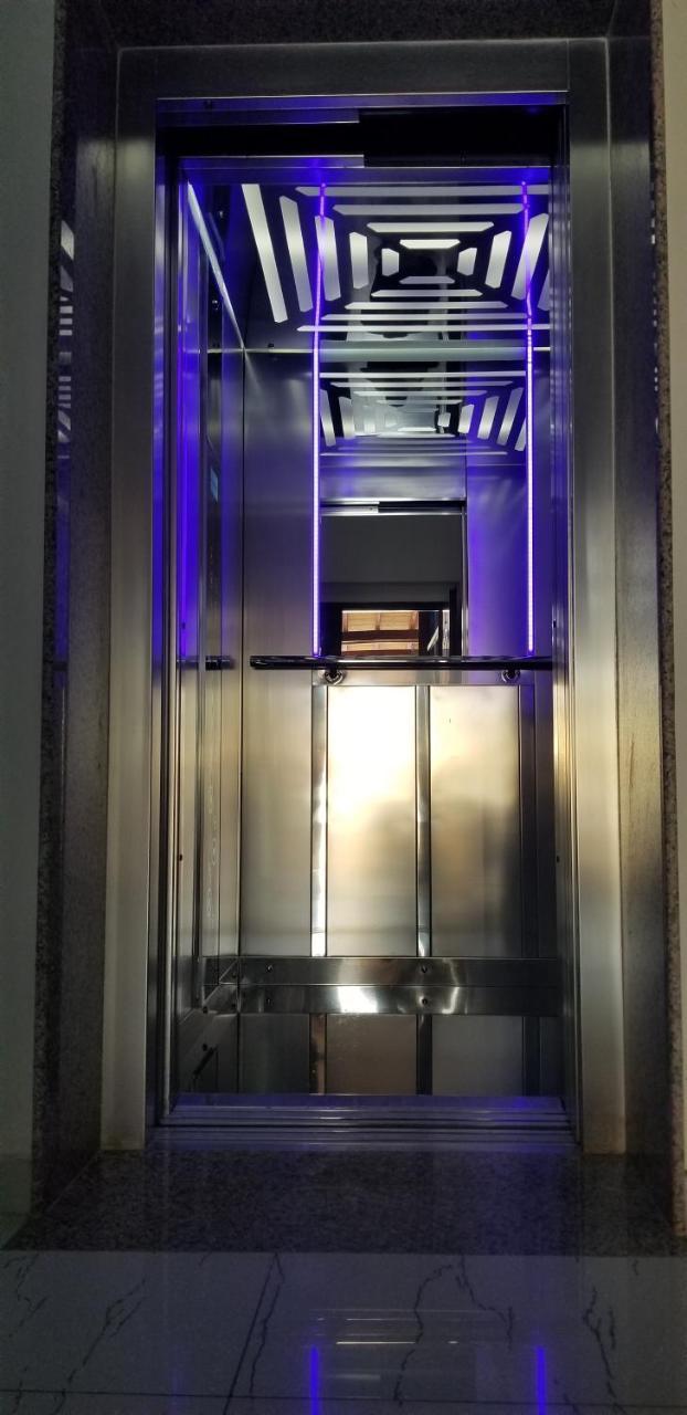 Hotel 3 Vellezerit Dıraç Dış mekan fotoğraf